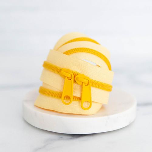 Stitch Supply 30" Zipper — Banana Split