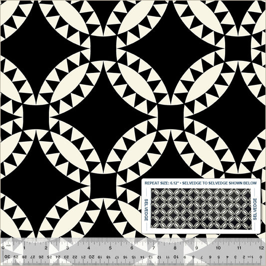 Perfect Points 108" Wideback Pickle Dish in Black & White