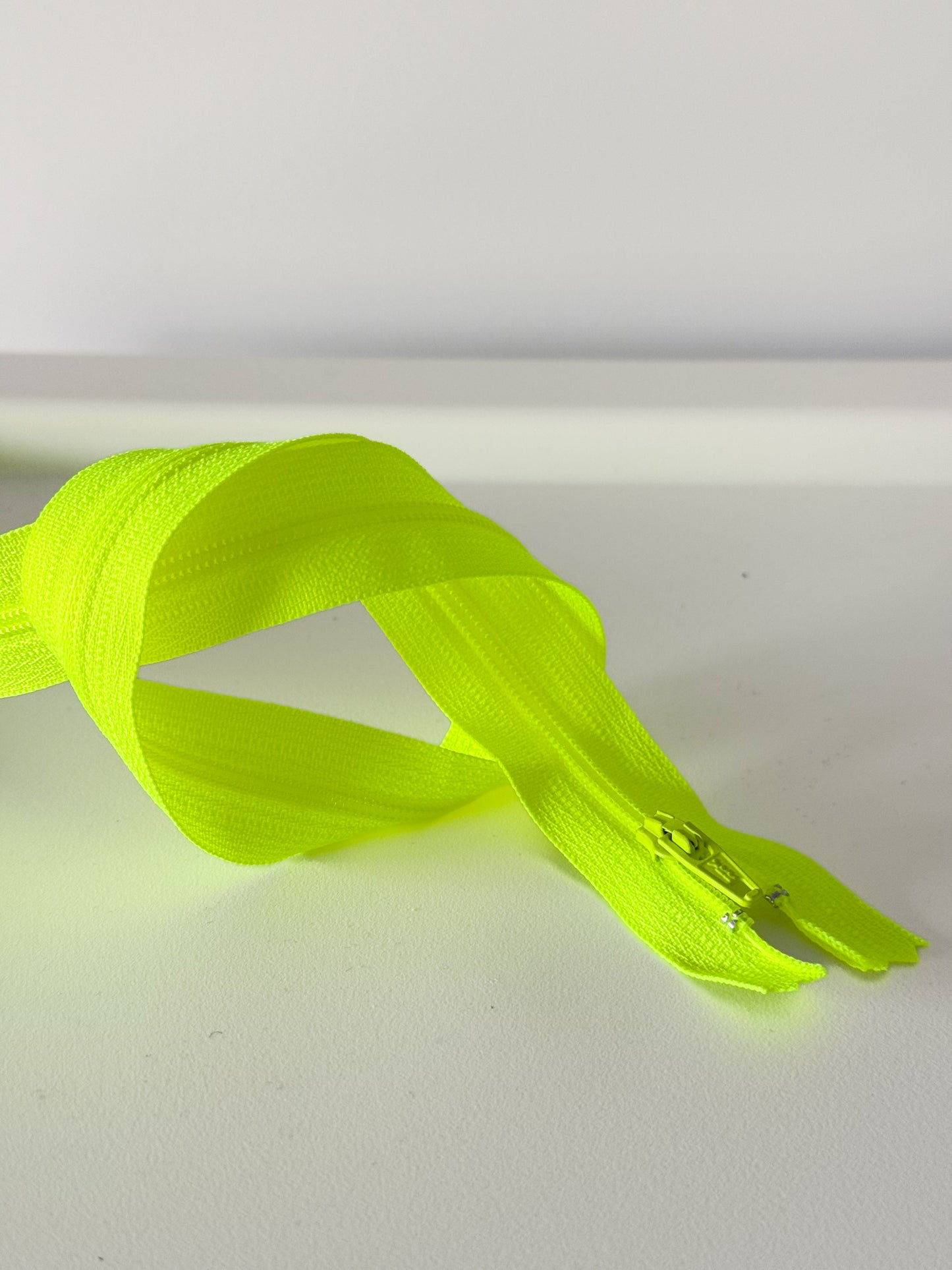 YKK Neon Zipper 20”+