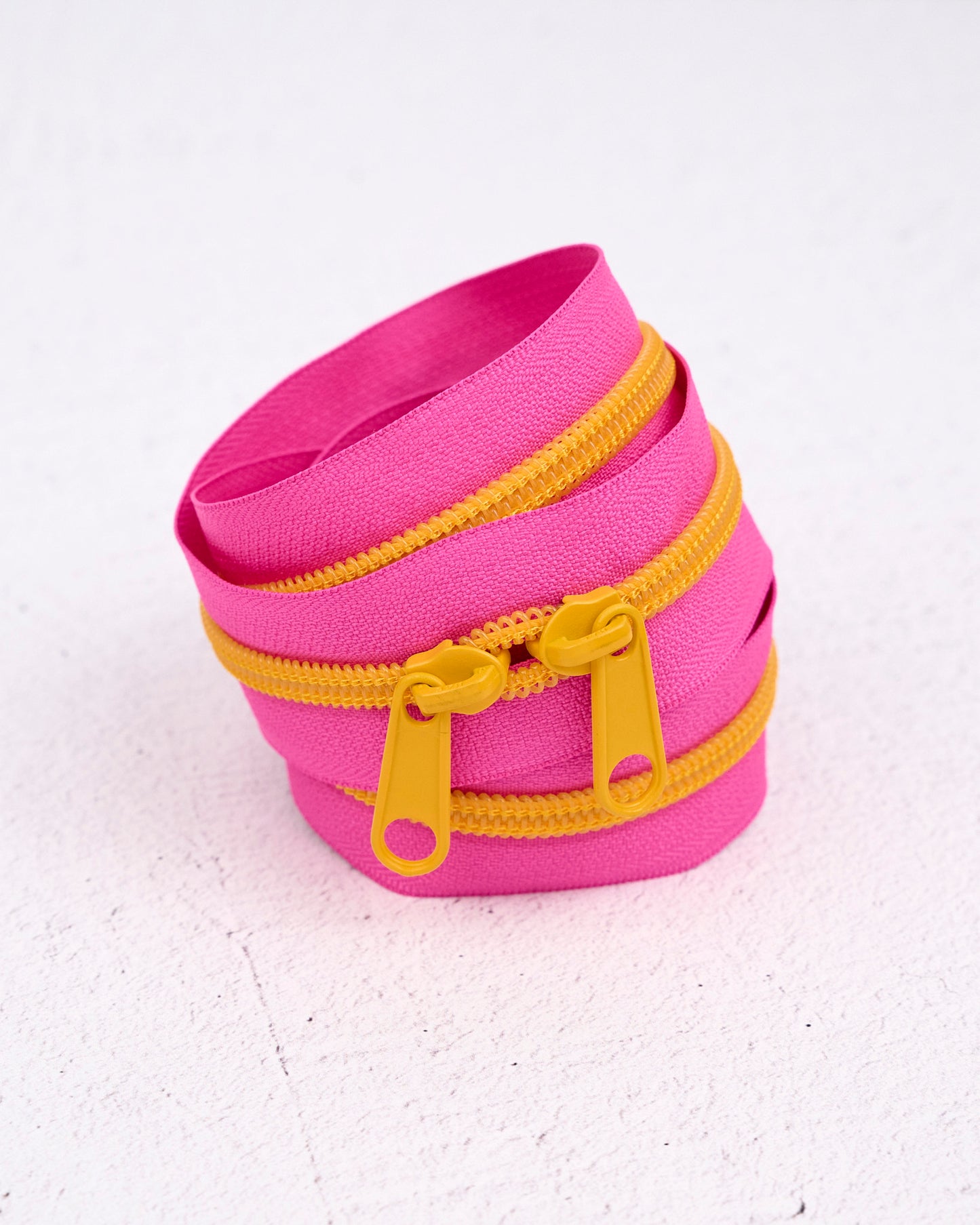 Renaissance Ribbons 30" Handbag Zipper Pink Lemonade