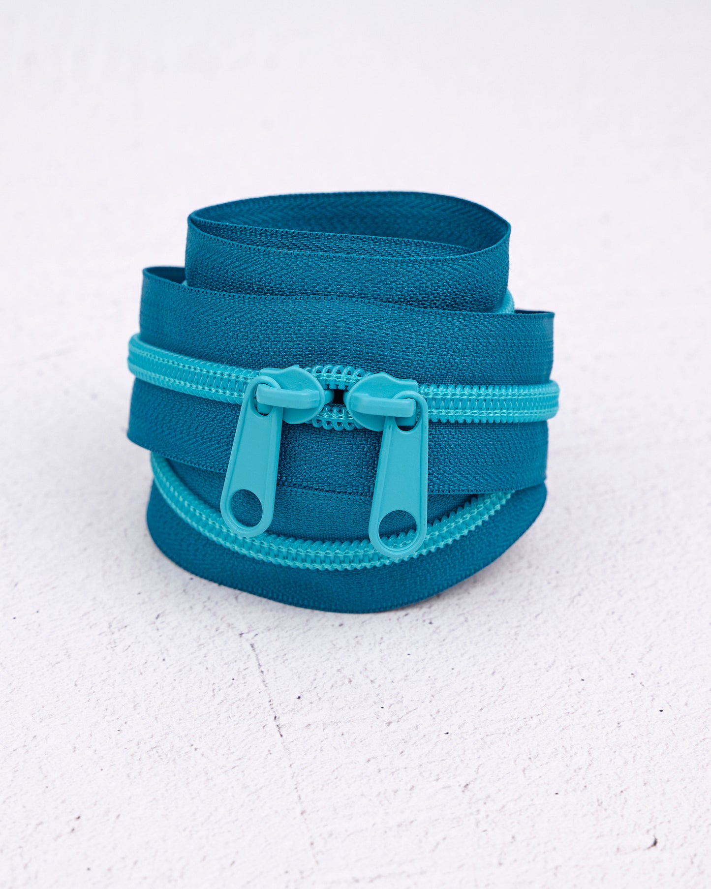 Renaissance Ribbons 30" Handbag Zipper Aquamarine