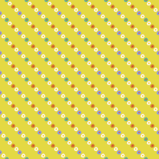 Ruby Star Society Ooh Lucky Lucky Garland in Citron
