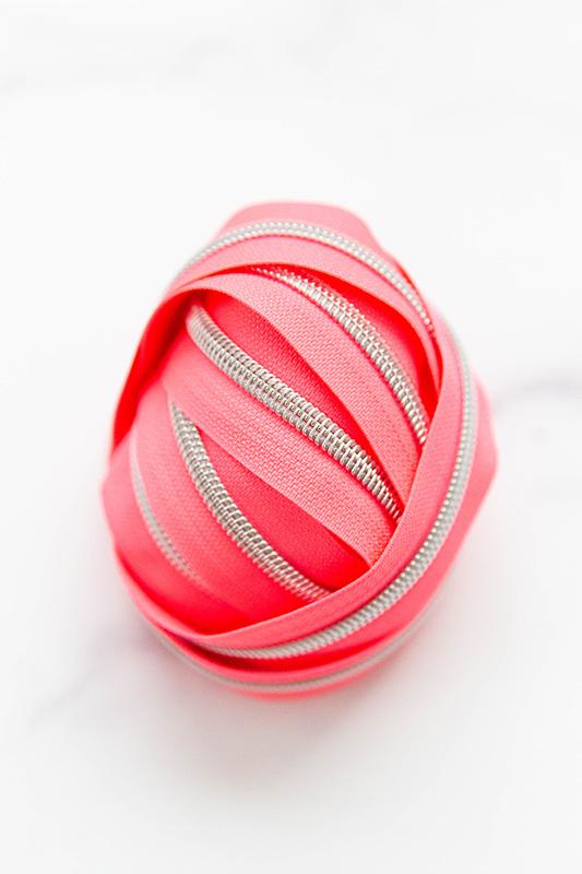 Knot & Thread Zipper Tape Neon Flamingo