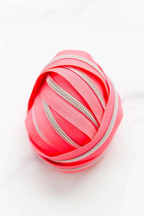 Knot & Thread Zipper Tape Neon Flamingo