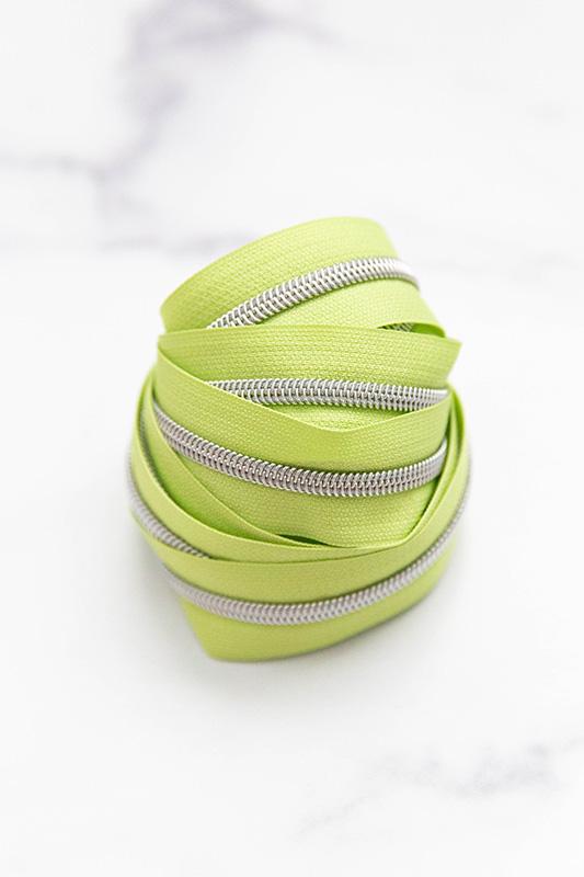 Knot & Thread Zipper Tape Celery Mist