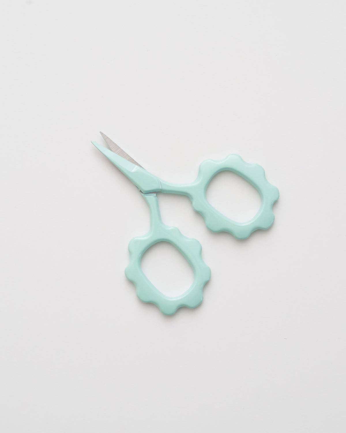 Matchy Matchy Sewing Club - Mint Scallop Handle Embroidery Scissors
