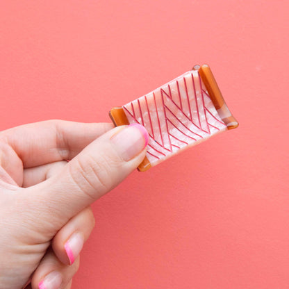 Sarah Hearts - Thread Spool Mini Hair Claw Clip