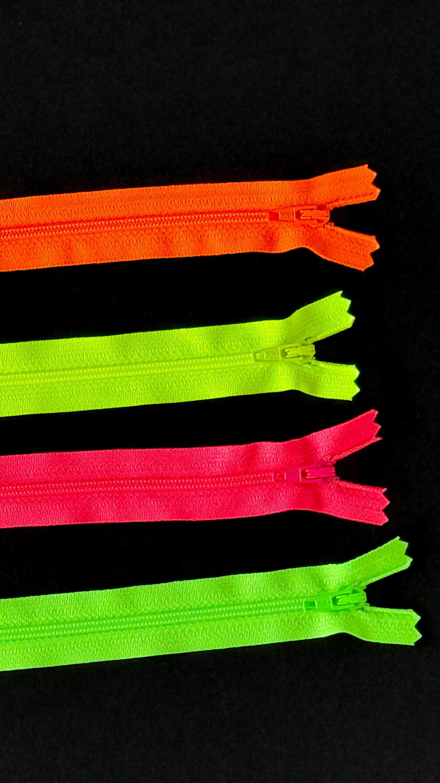 YKK Neon Zipper 20”+