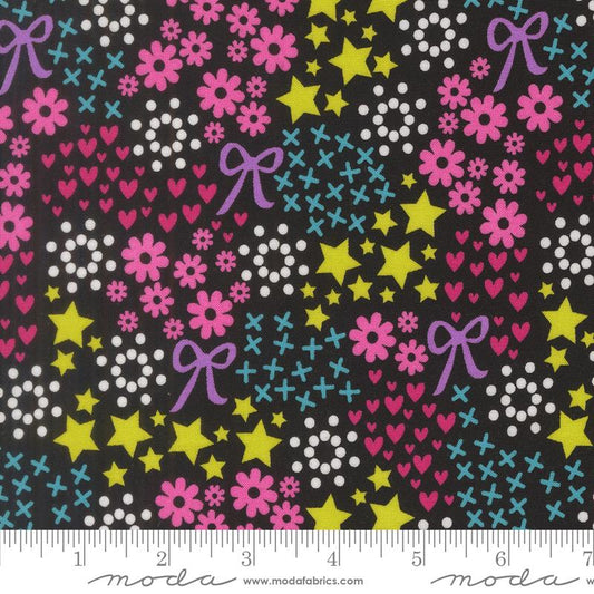 Chrissy Lux Makers Delight Doodles in Super Black
