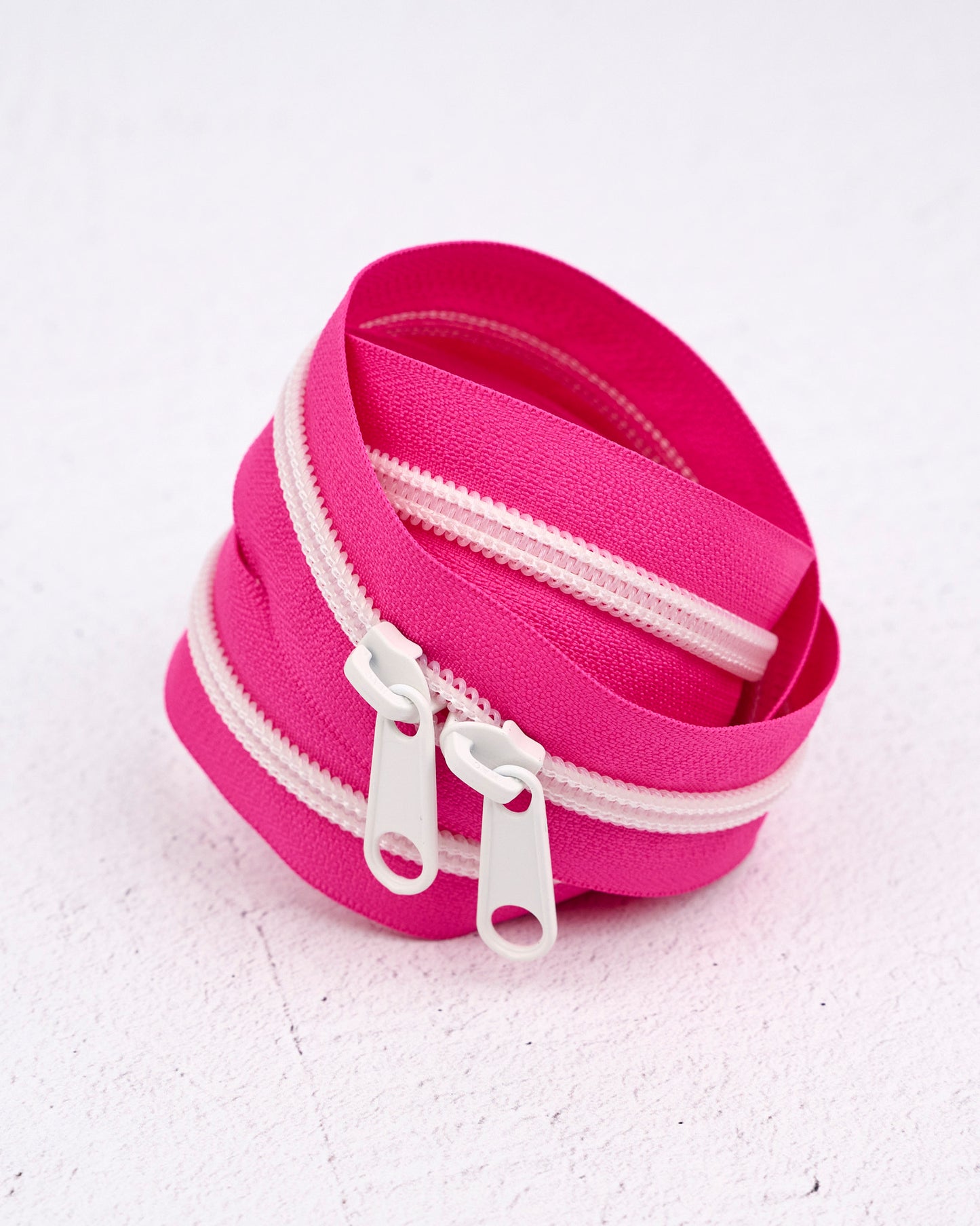 Renaissance Ribbons 30" Handbag Zipper Acid Pink