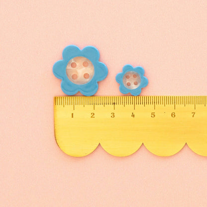 Sarah Hearts - Blue Daisy Small 5/8" Buttons