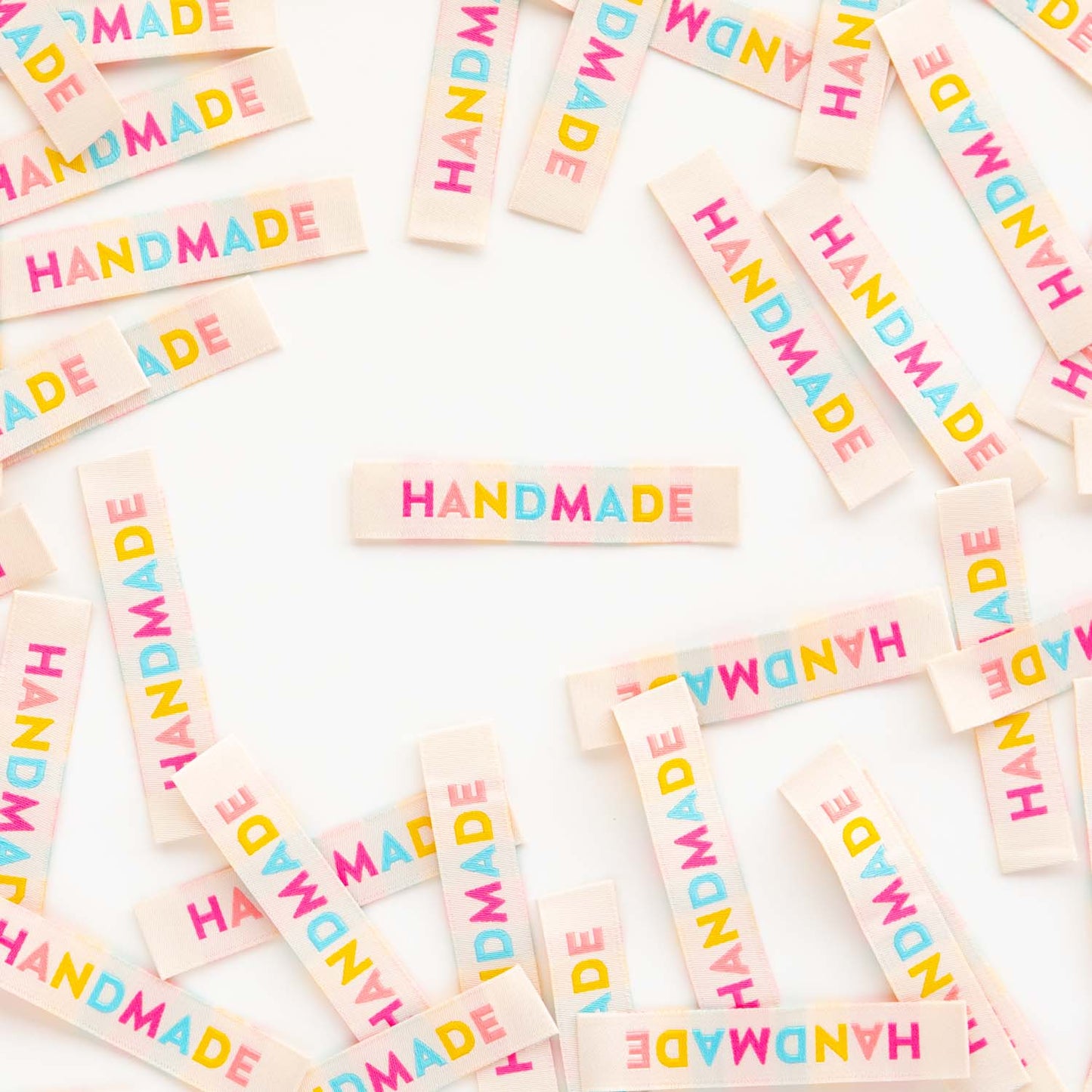 Colorful Handmade - Sarah Hearts Sewing Woven Labels